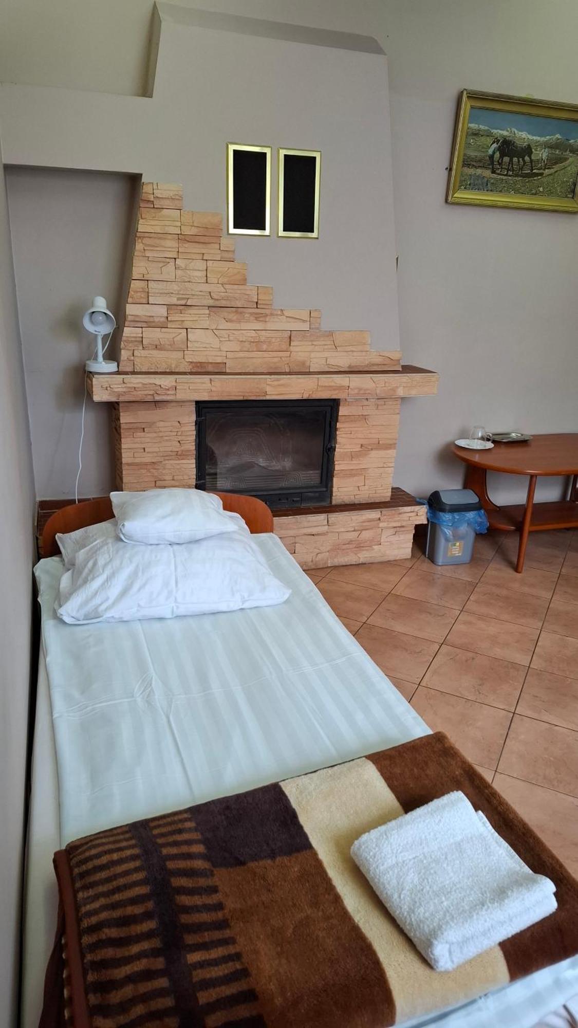 Noclegi-Pokoje Goscinne Lublin Extérieur photo